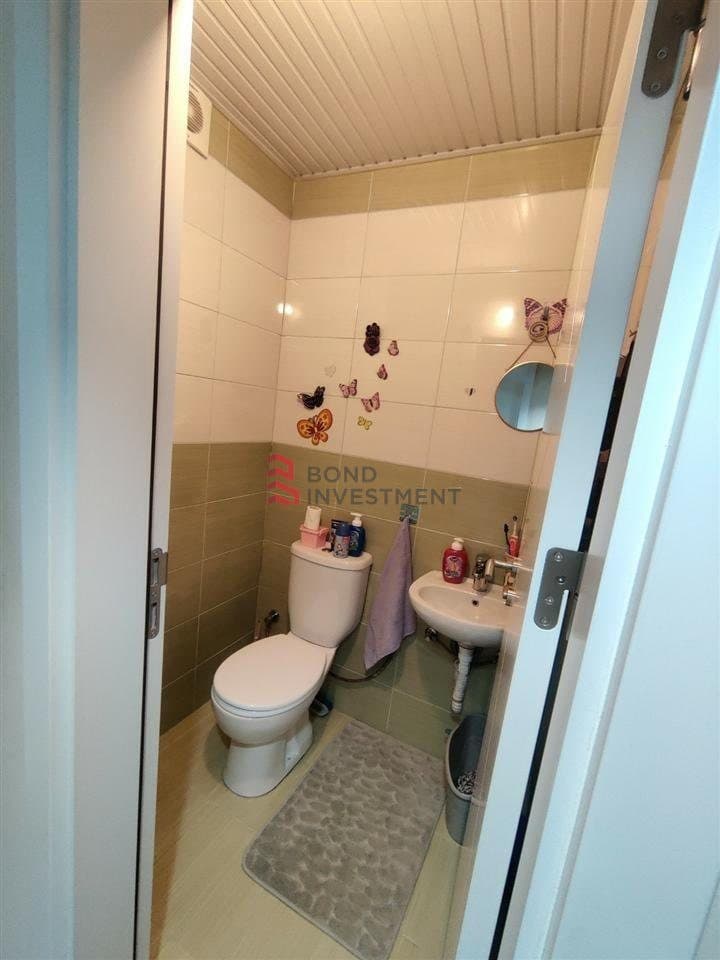 Shitet Banesë Moderne në Tophane 3