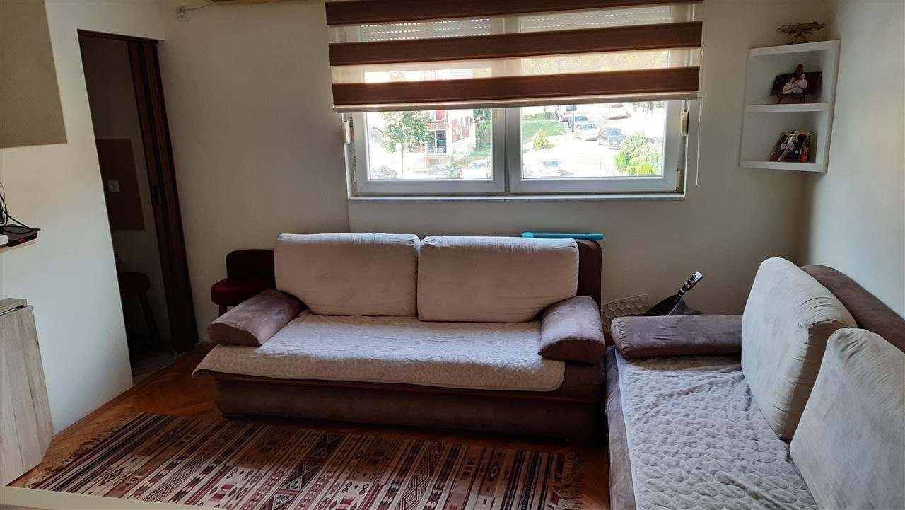 Banesë 1+1 Me Qira në Ulpianë, Prishtinë - 300€ | 1 dhomë gjumi, 1 banjo