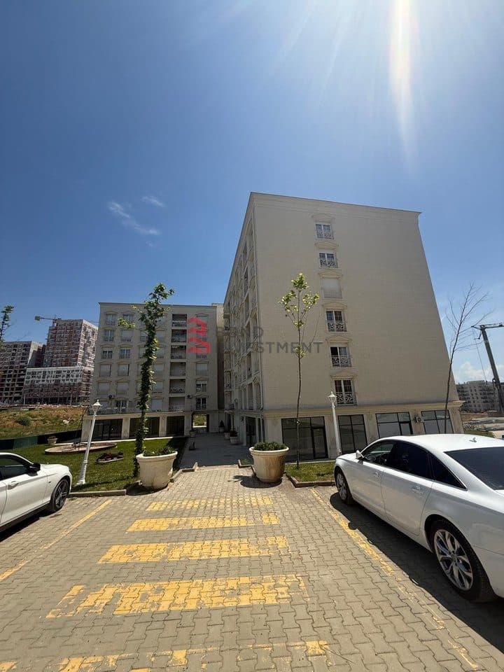 🏢 Penthouse në shitje – Rruga C, Kompleksi Mbretëresha Teutë