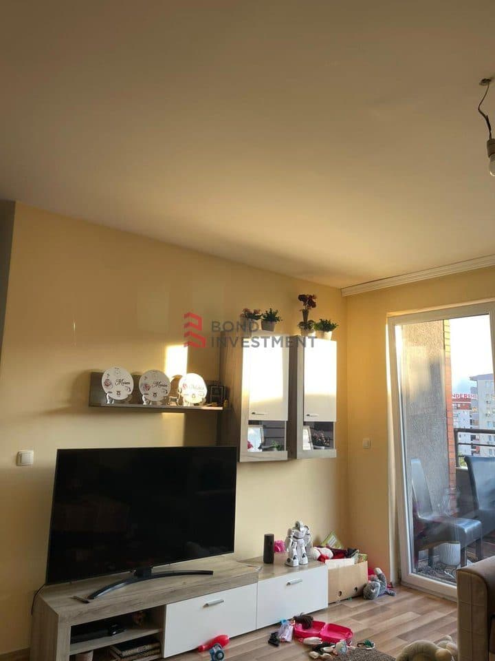 Banesë 2+1 me Qira në Rrugën B, Prishtinë – 350€