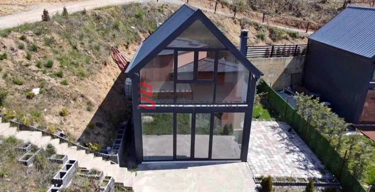 Vilë në shitje në Makresh – 76 m² | 3 Ari Tokë | Mundësi ideale për banim ose investim 2