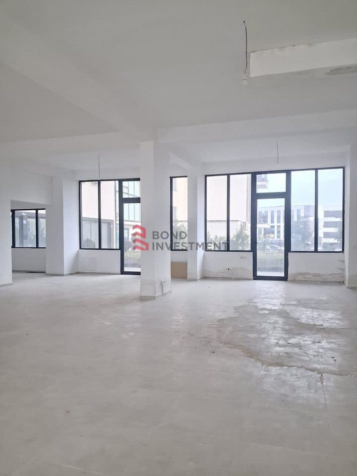 Lokal Me Qira në Arbëria - Dragodan, Prishtinë - 1300€ | 285 m² 2