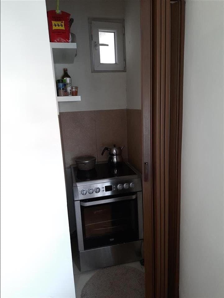 Banesë 1+1 Me Qira në Ulpianë, Prishtinë - 300€ | 1 dhomë gjumi, 1 banjo 4