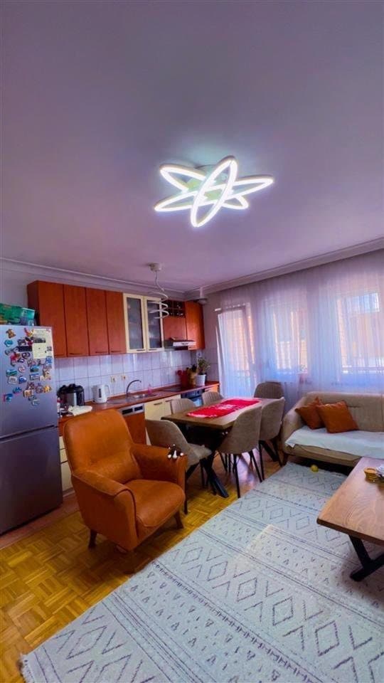 Banesë 2+1 Me Qira në Lagjja e Muhaxherëve, Prishtinë - 450€ | 2+1