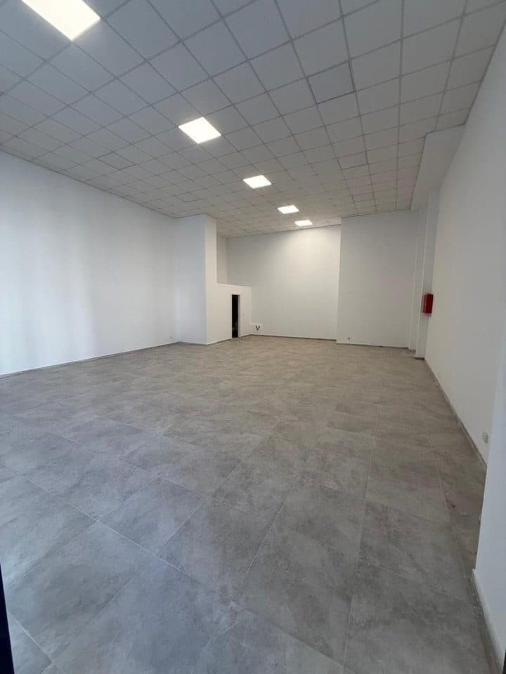 🏢 Lokal me QIRA – Prime Residence 2 1