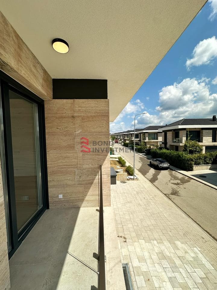 Shtëpi për shitje në lagjen Premiera Residence 3