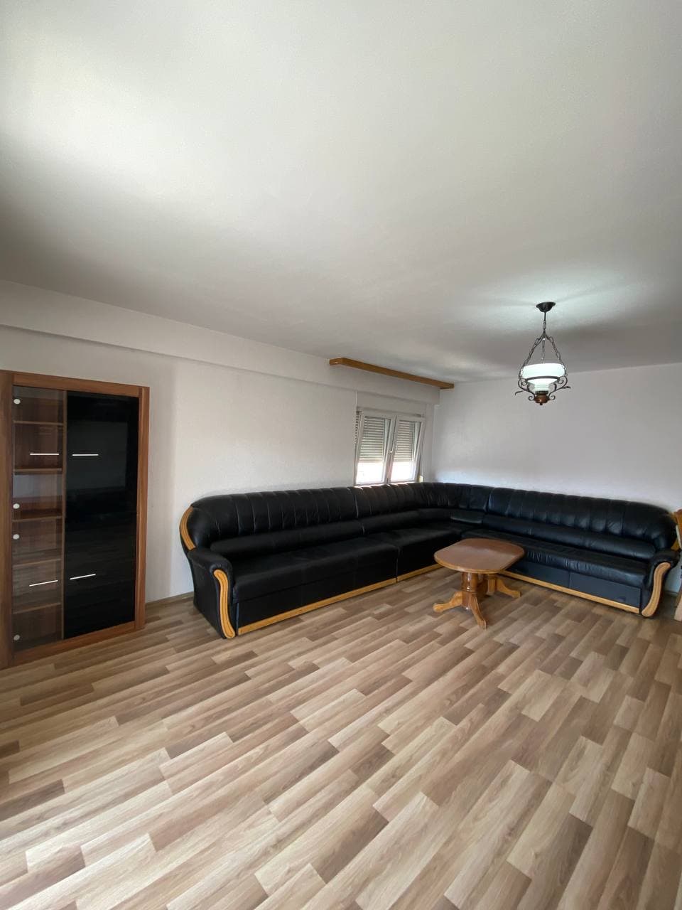 Apartment for rent in Banesa me qira