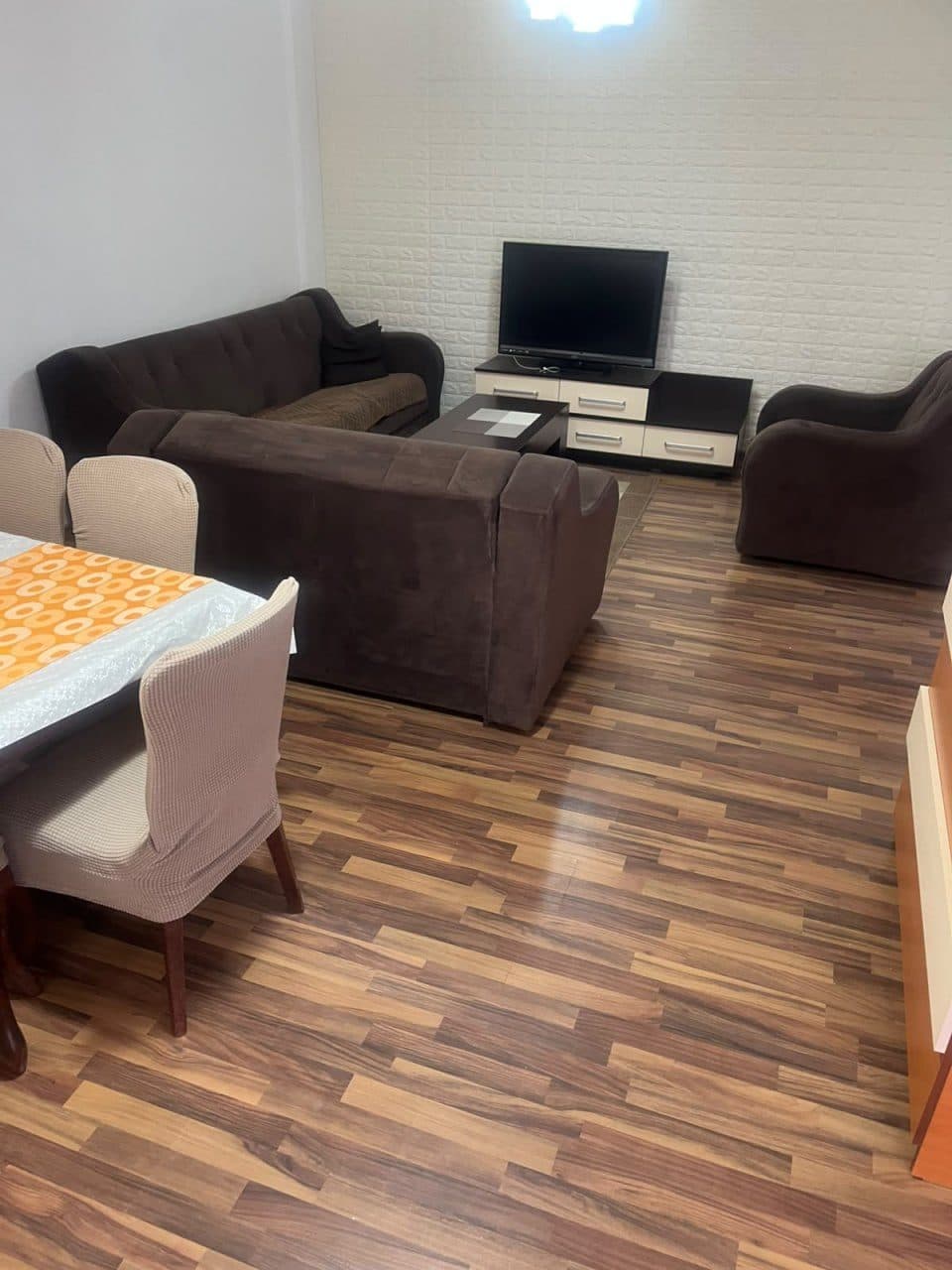 Apartment for rent in Prona me qira