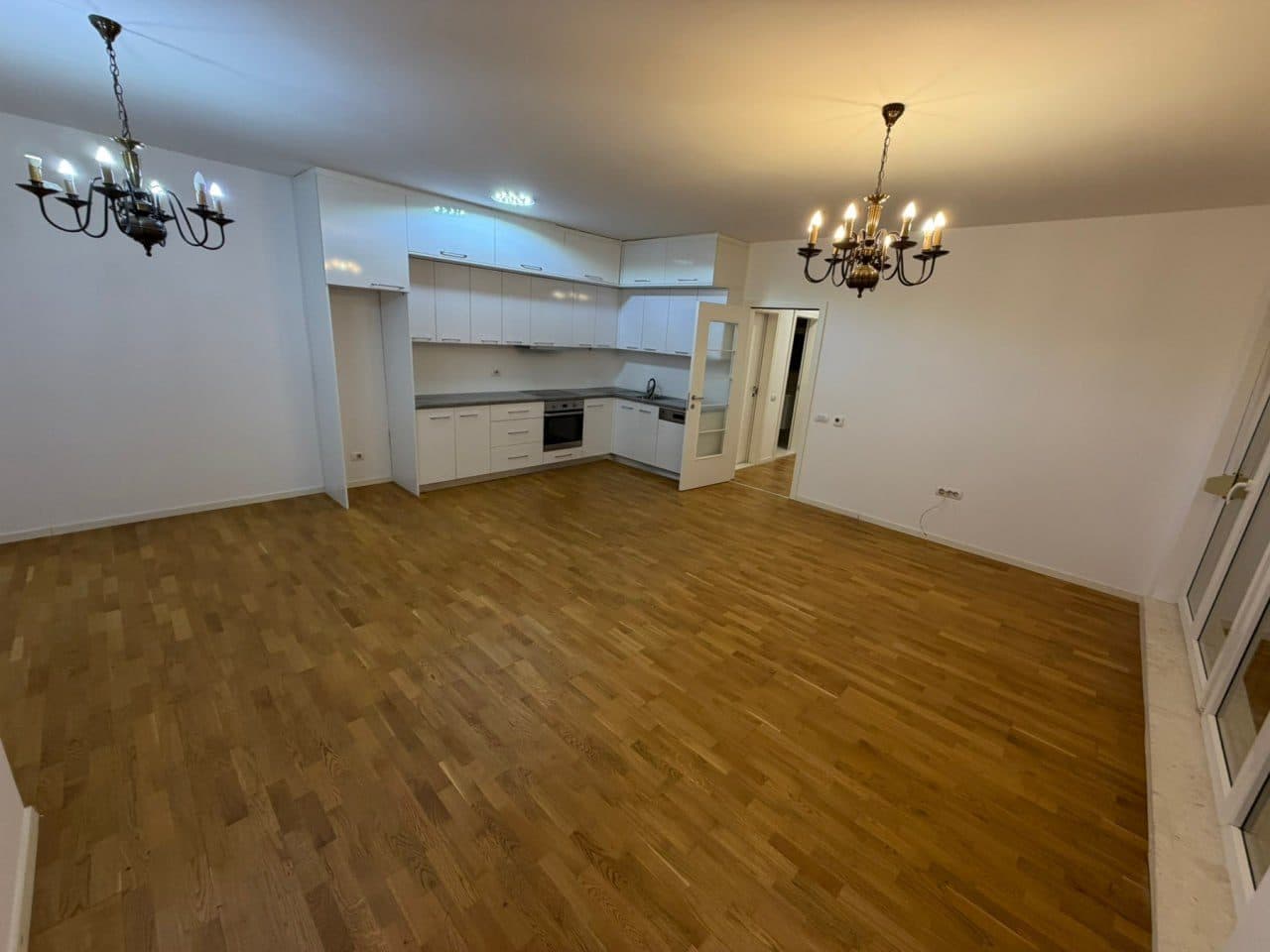 Parking for rent in Banesa me qira