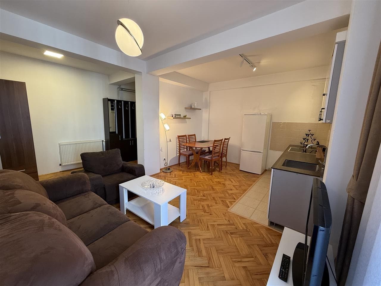 Apartment for rent in Prishtinë 4