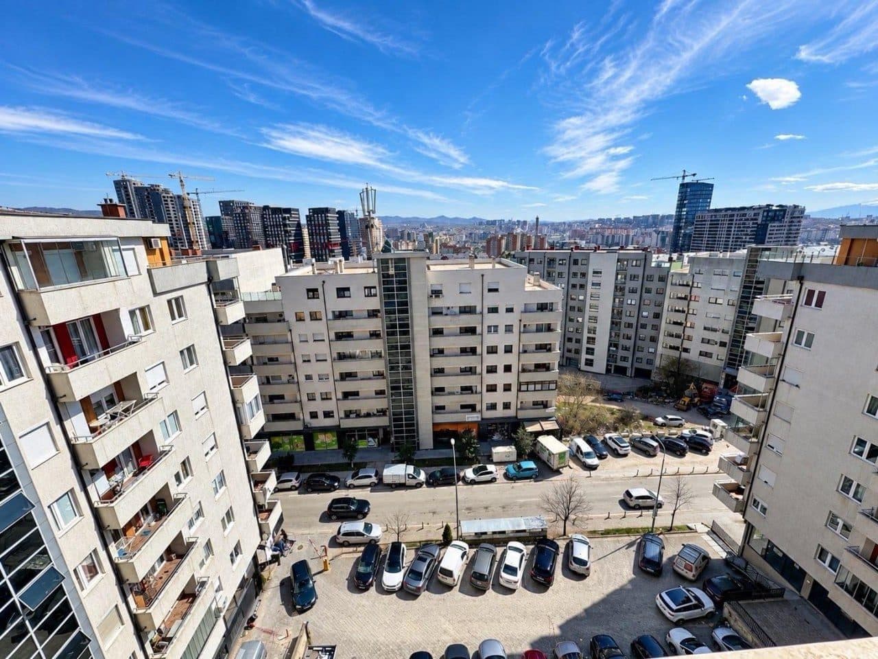 Apartment for rent in Prona me qira