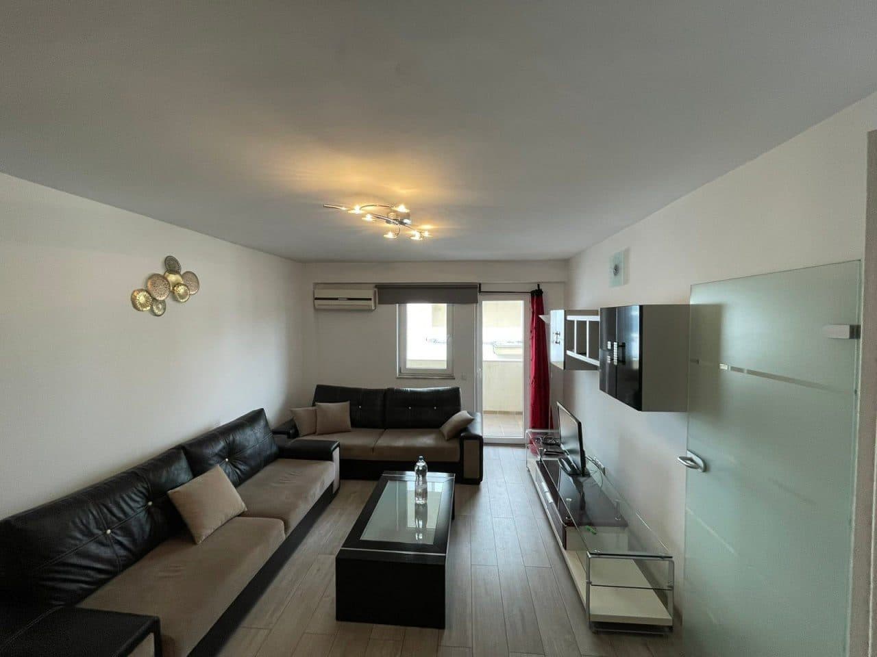 Apartment for rent in Banesa me qira