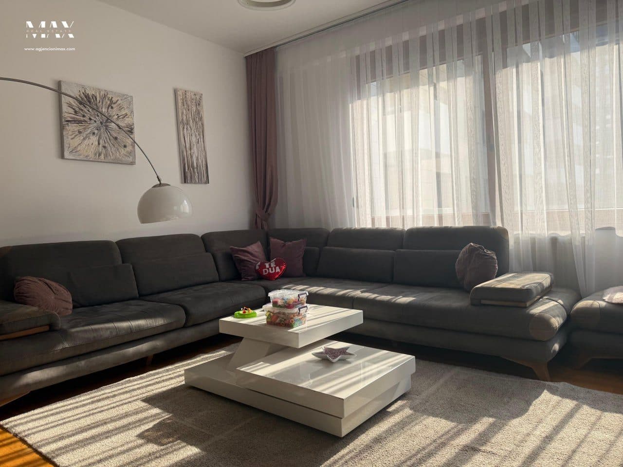 Apartment for rent in Prona me qira