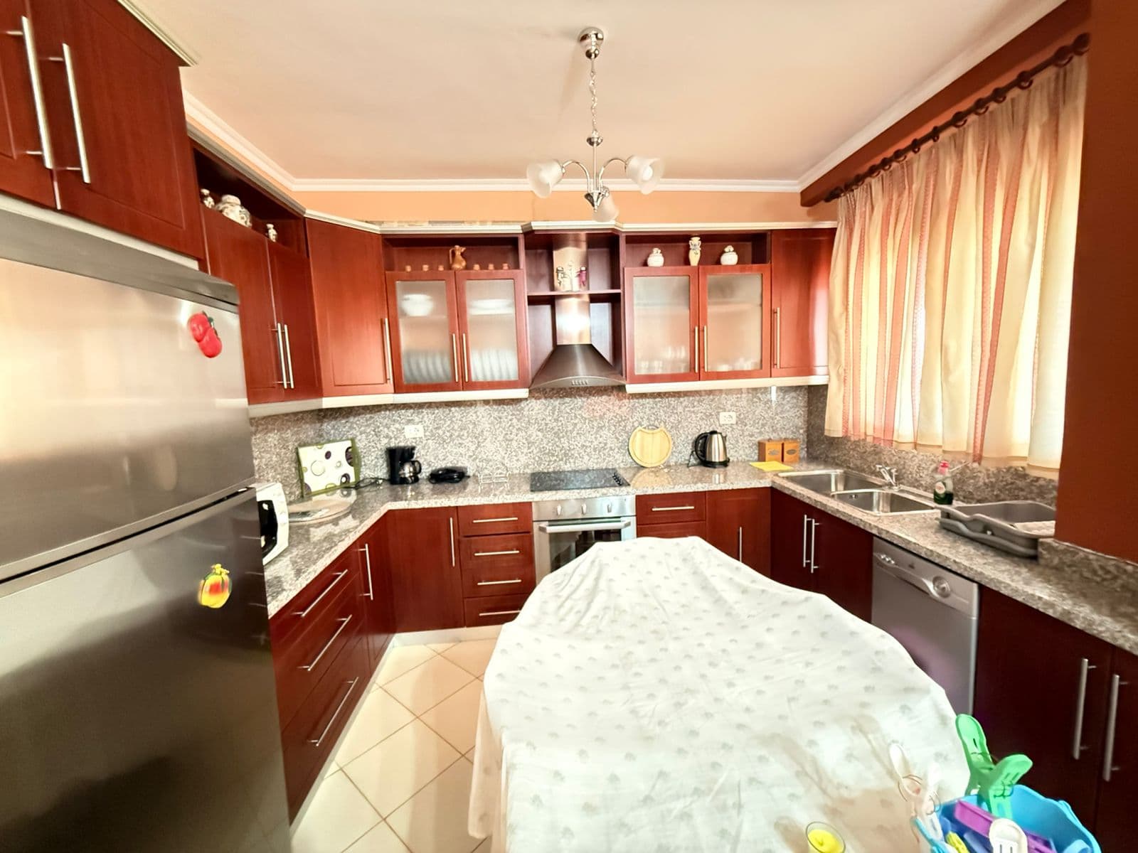 Penthouse me 3 Dhoma Gjumi për shitje në Sarandë 3