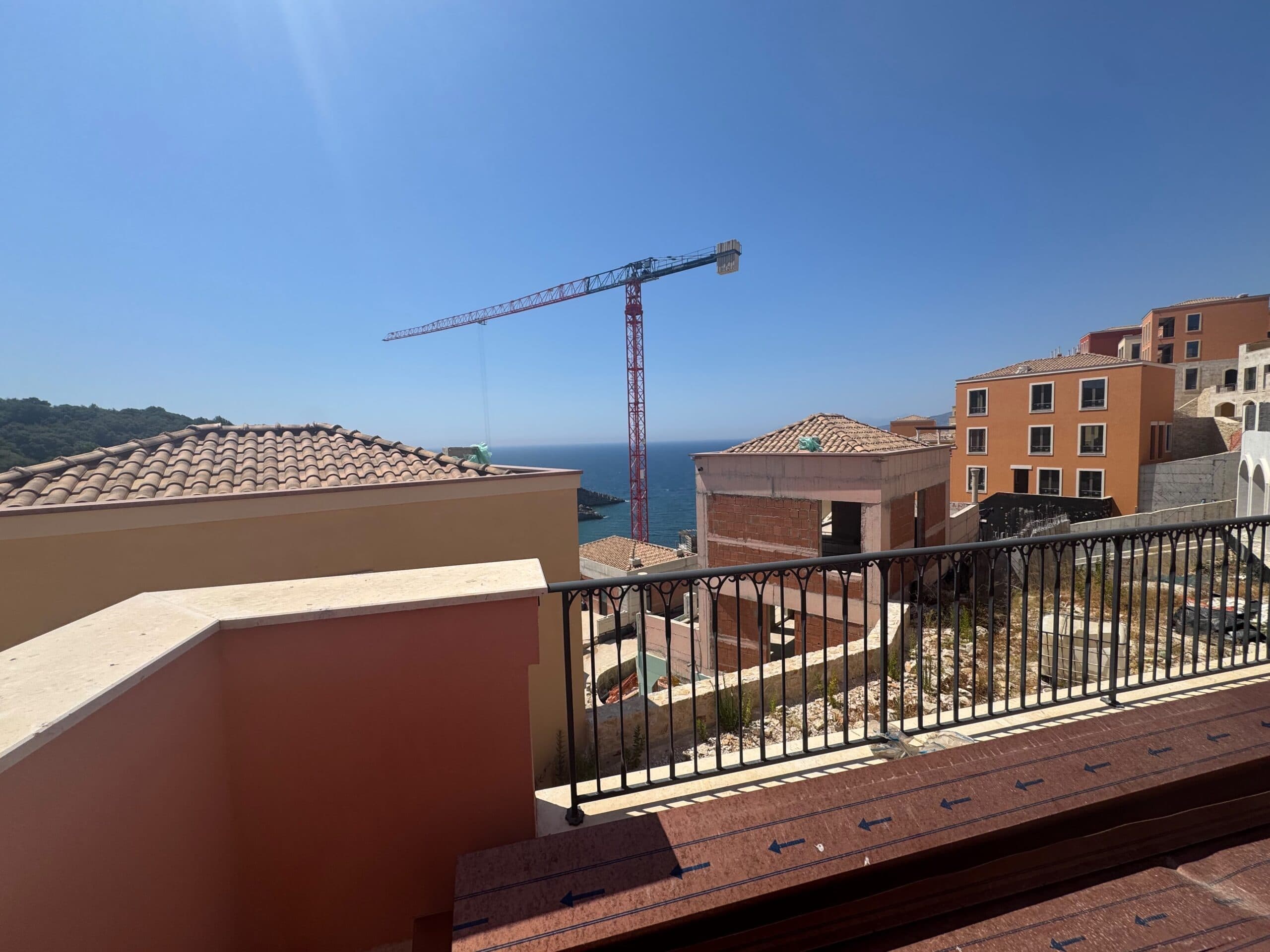 Vilë 3-Katëshe për shitje në Manastiri Resort 3