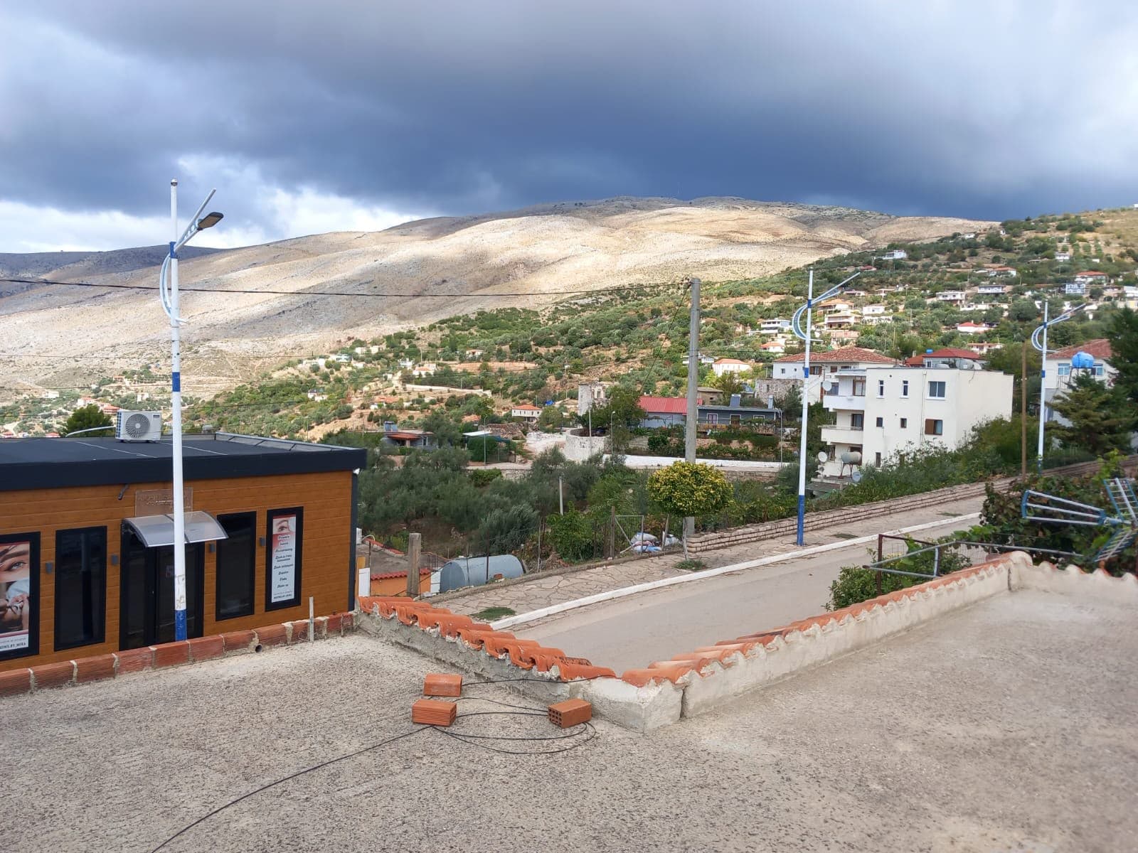 Shtëpi private për shitje në Konispol