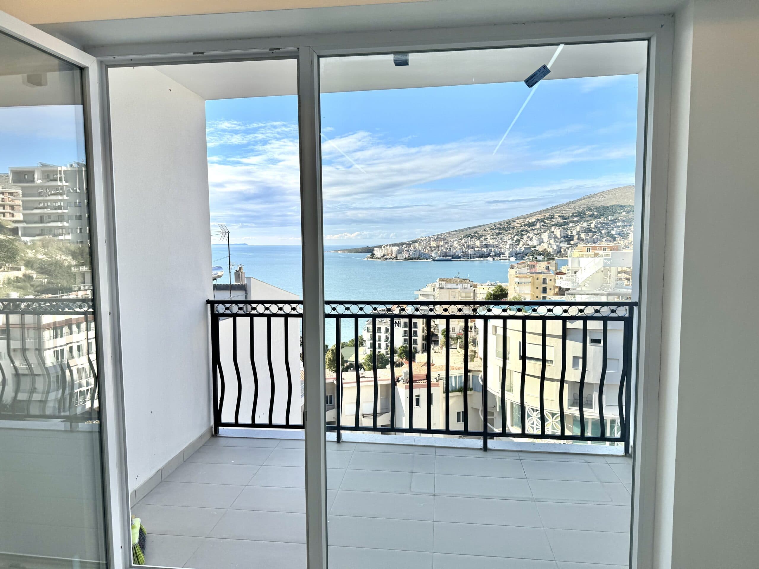 Apartament për shitje në Sarandë 3