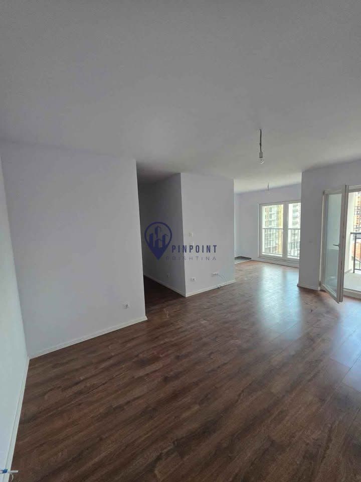 🏢 Banesë me Qira për Zyrë 2