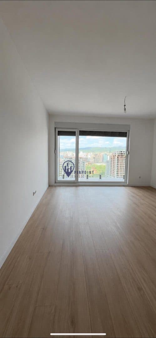 Prishtina e Re – Grand Tower 4