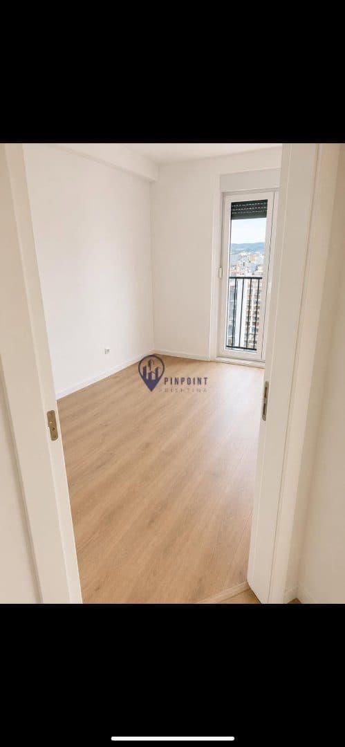 Prishtina e Re – Grand Tower