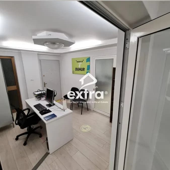 Qira Ambient Biznesi ish-Blloku, Tirane 3