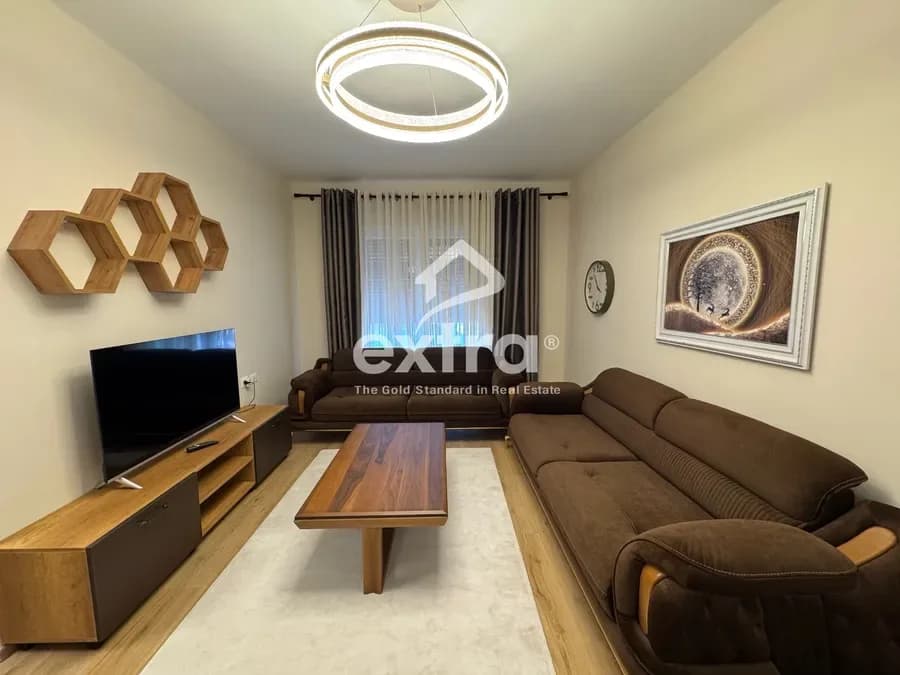 Jepet me qira apartament 2+1 k7 ne zdrale 3