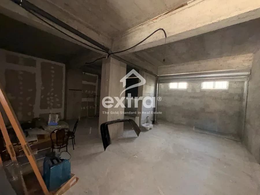 Shitet dyqan kati perdhe ne zdrale 107.000 €