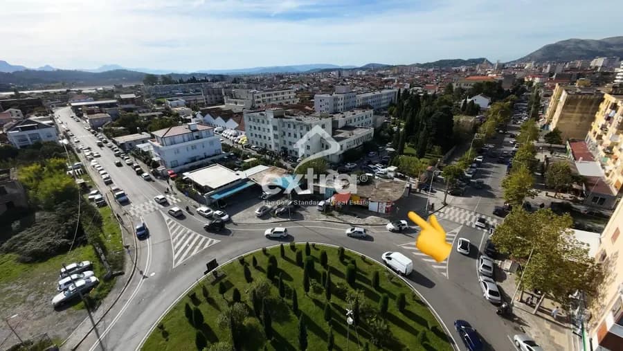 Dyqan per shitje ne rotonto Spitali
