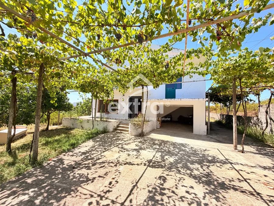 Shitet shtepi private ne golem shkoder 2