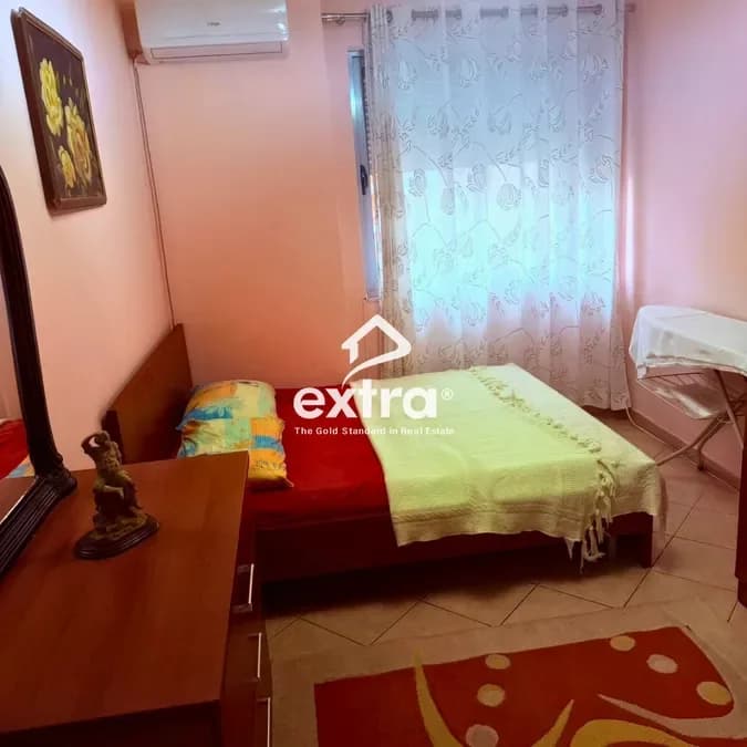 🔥QIRA 2+1🔥 📍Astir,Tirane 📐Sipërfaqe: 120m2 🛋️ 1 Sallon + kuzhinë 🛏️ 2 Dhoma gjumi 🚽 1 Tualet * Dhome vogel (Depo) * Mobiluar * Locacion shum