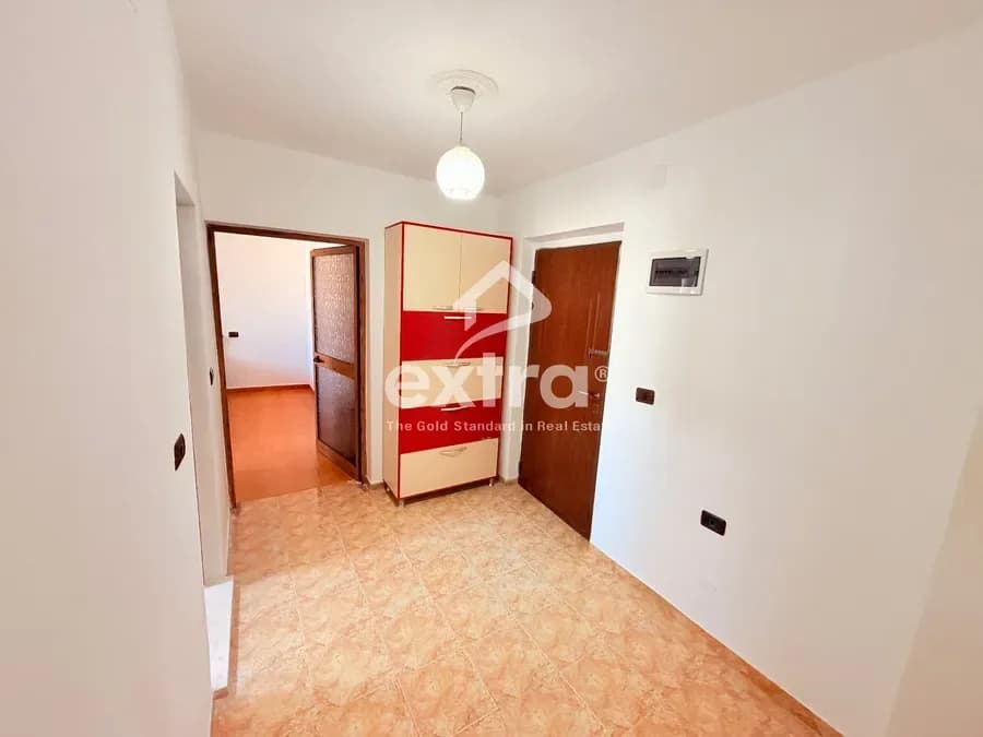 Jepet me qira 1+1 k5 ne Xhabije Shkoder 4