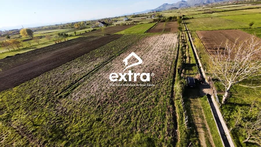 Shitet 6500m2 toke me 45.000 € ne Boric i madh