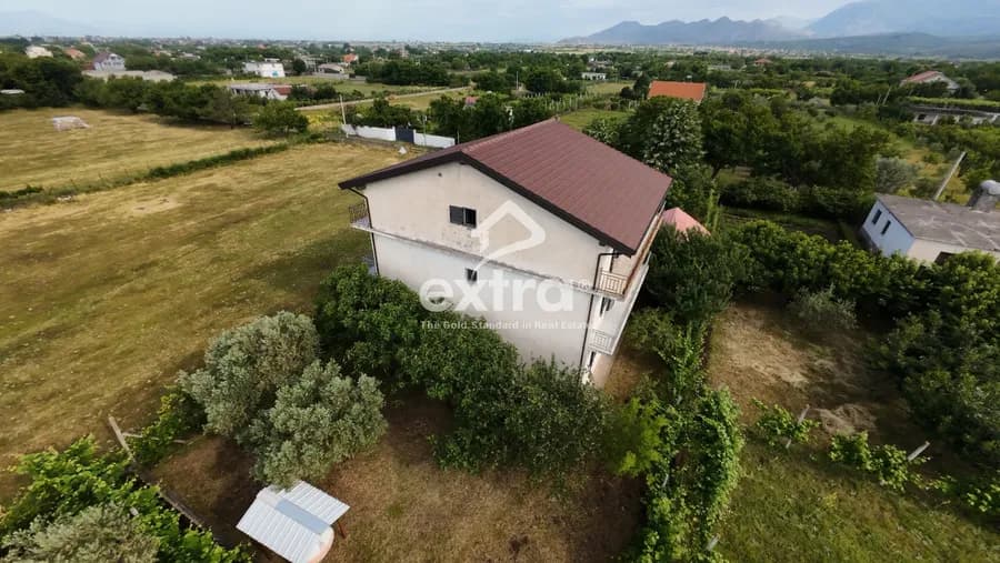 Shitet vile private ne grud shkoder 180k 4