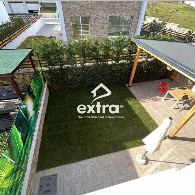 Qira Luxury Vila Elysium Residence, Mjull Bathore, Tirane