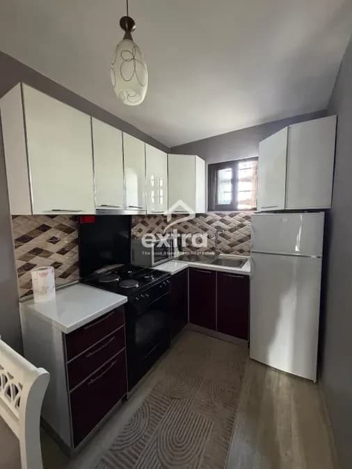 Jepet me qira 1+1 k3 ne xhabije