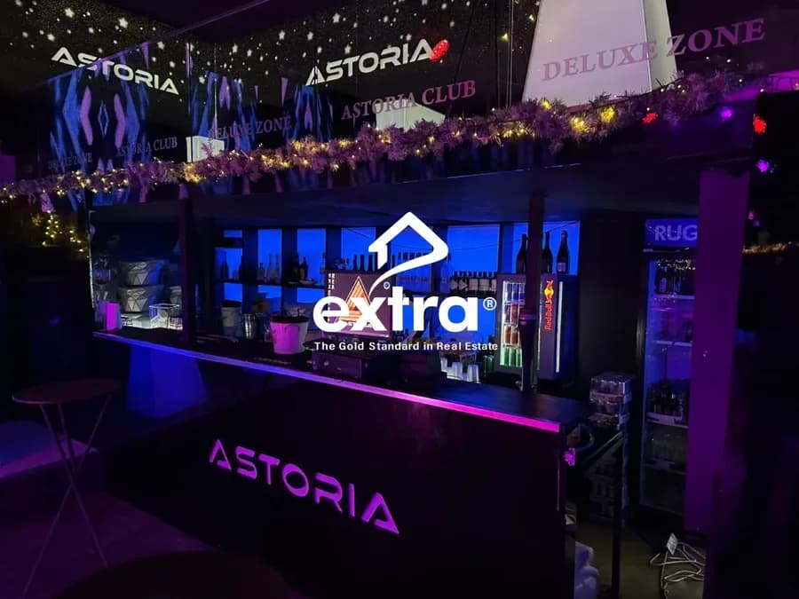 Shitet biznesi ne pedonale Astoria Club 2