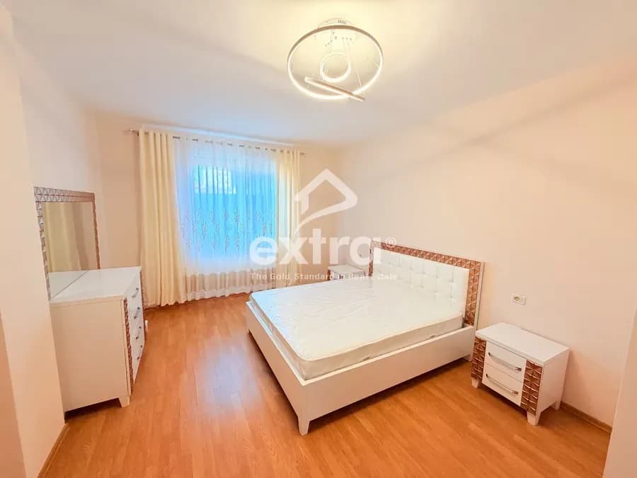 Shitet ose jepet me qira 1+1 k1 qender Teatri 4