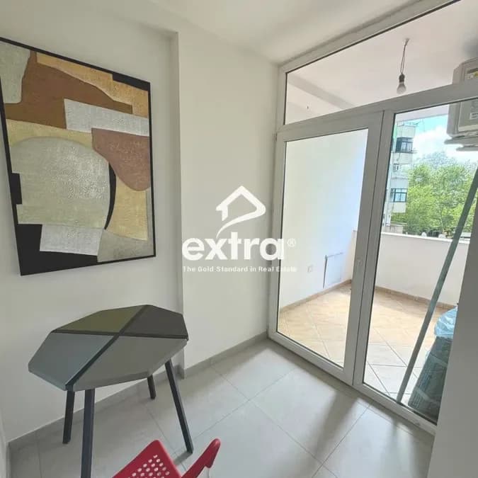 Apartament për qira Rr. e Kavajës - 21 Dhjetori (Tiranë - qyteti) 4