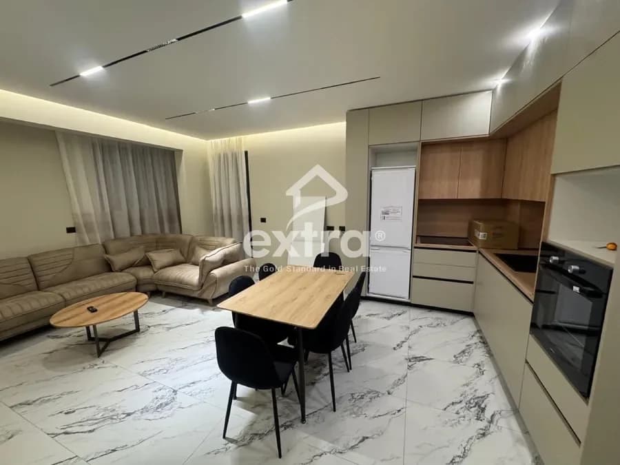 Shitet 1+1 k5 ne Ulqin Montenegro