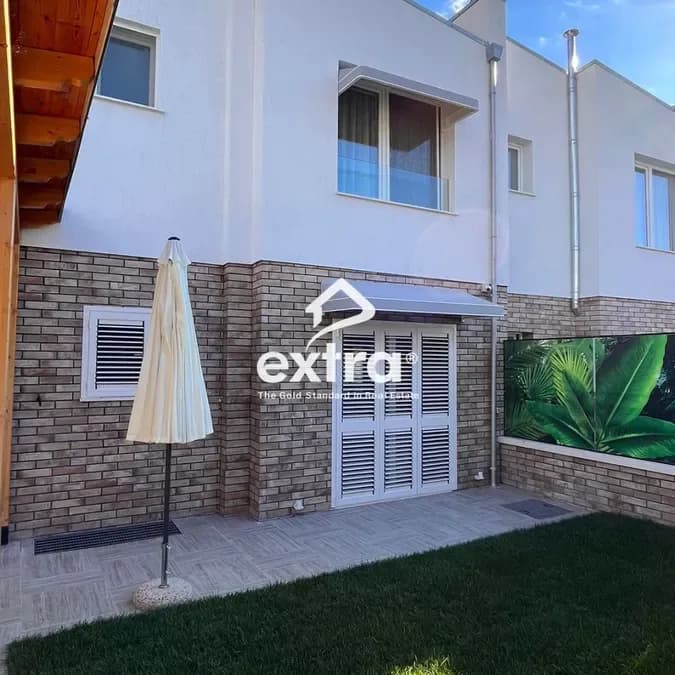 Qira Luxury Vila Elysium Residence, Mjull Bathore, Tirane