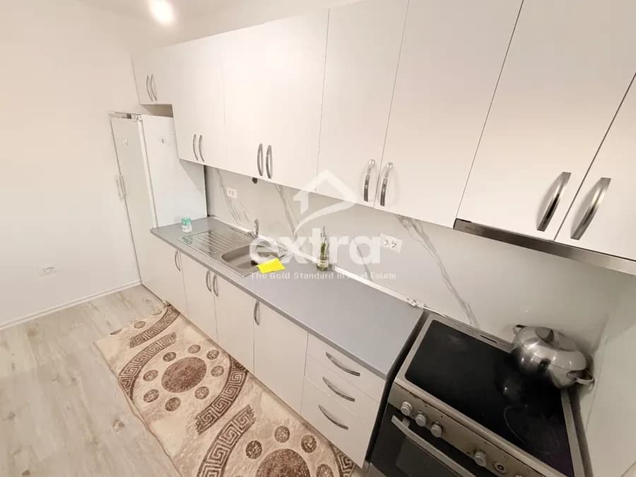 Jepet me qira apartament 1+1 kati 5 ne tophane 2