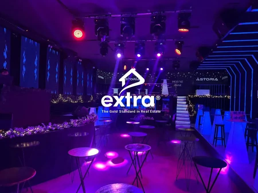 Shitet biznesi ne pedonale Astoria Club 3