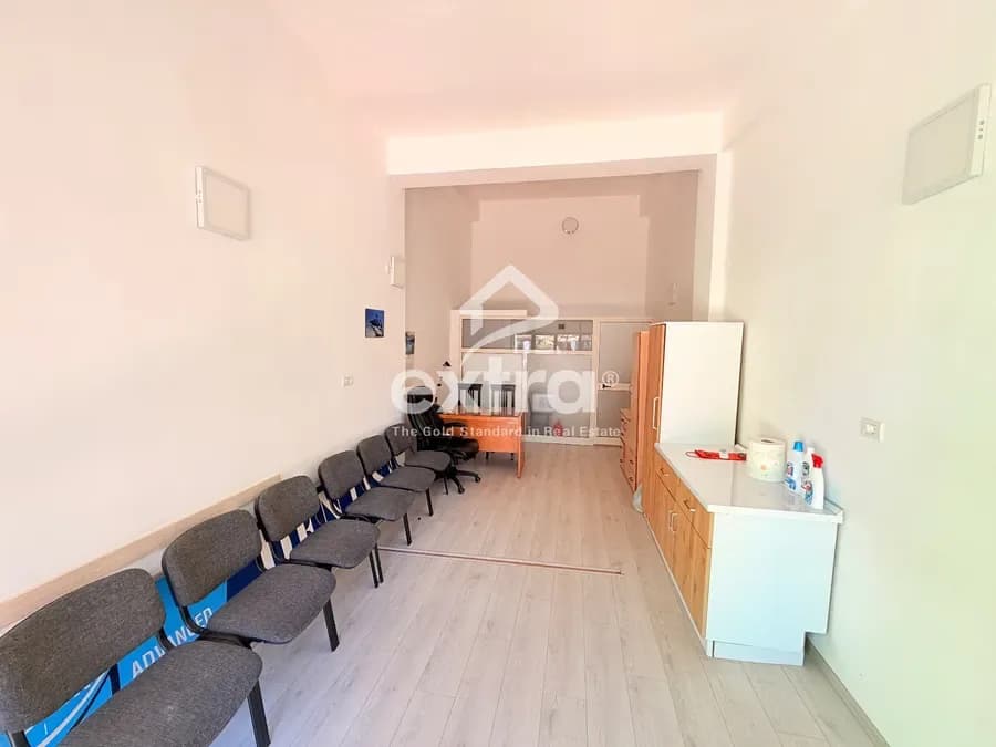 Jepet me qira dyqan prek cali shkoder 2