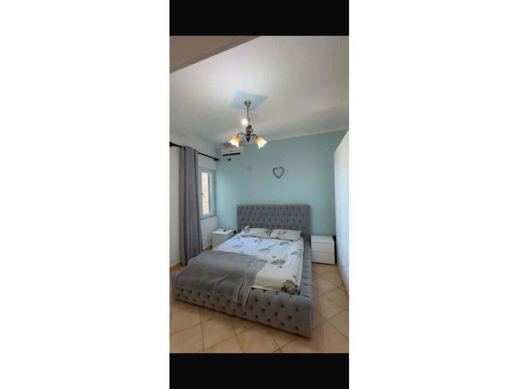 SHITET APARTAMENT 2+1 NE SHENGJIN