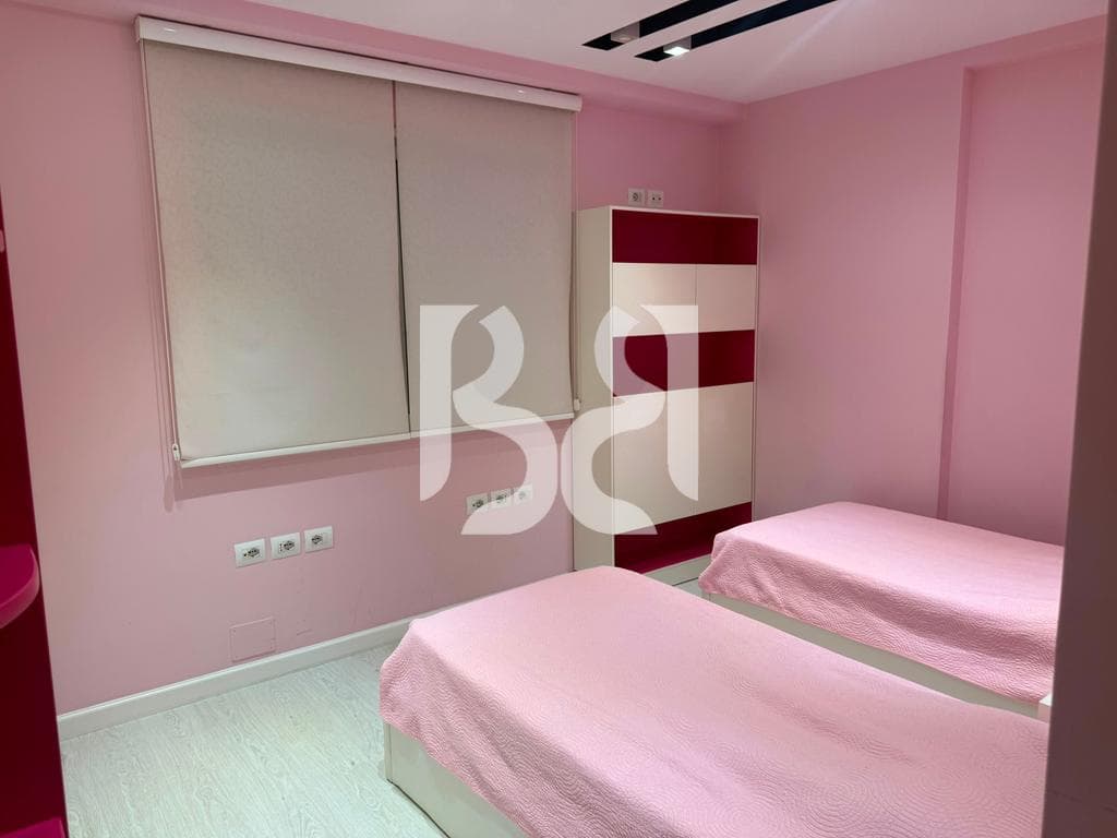 APARTAMENT 3+1+1 PRANË QENDRËS TREGTARE KRISTAL, KOMUNA E PARISIT 3