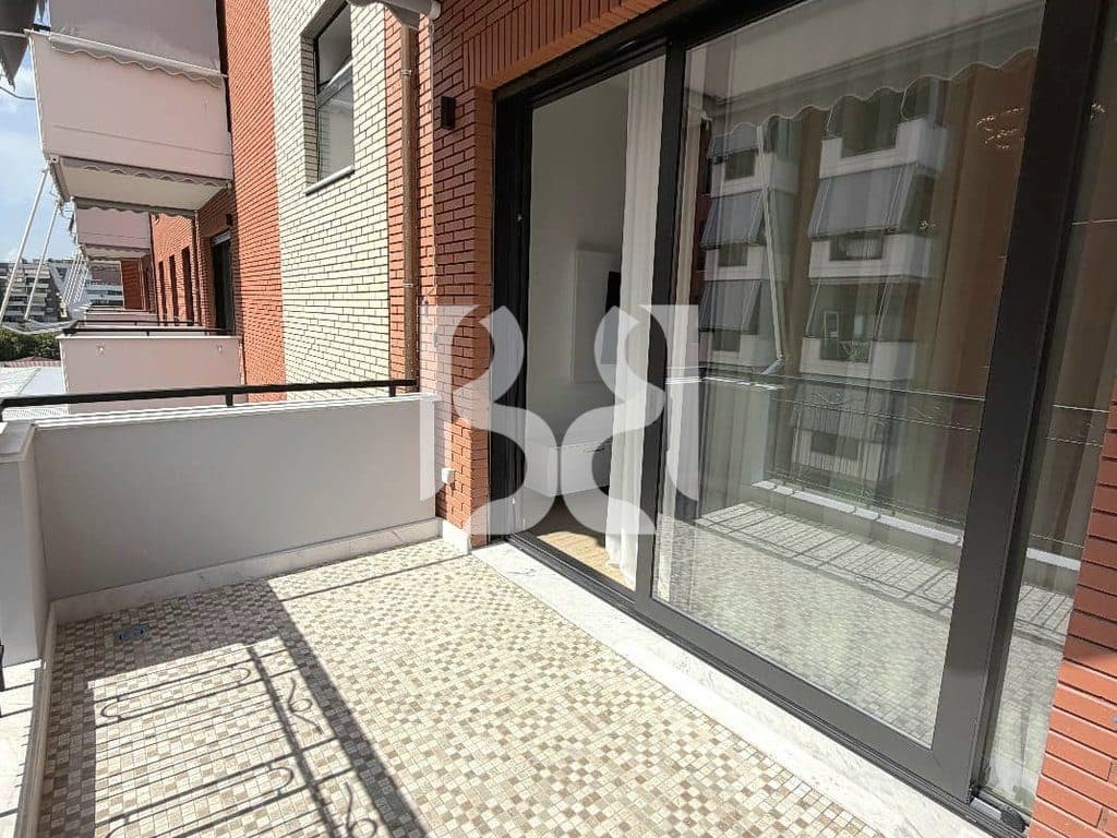 APARTAMENT ME QIRA 2+1 TEK KOMPLEKSI DELIJORGJI 3