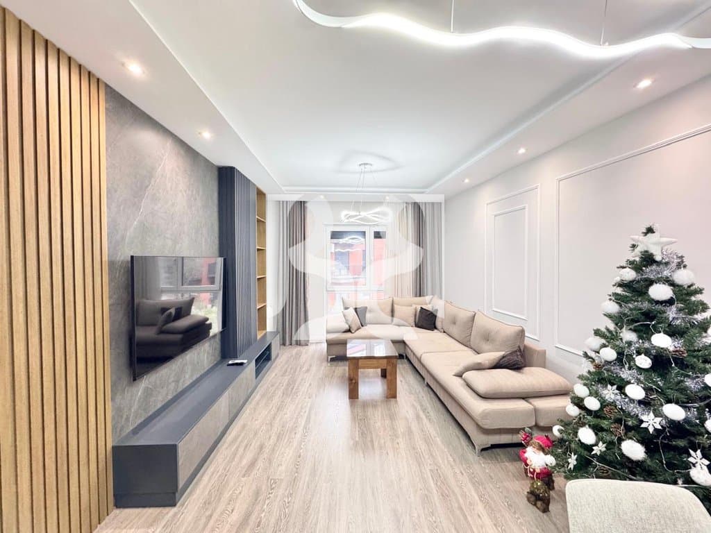 JEPET ME QIRA APARTAMENT 2+1 ROSE GARDEN RESIDENCE PRANE TEG* 2