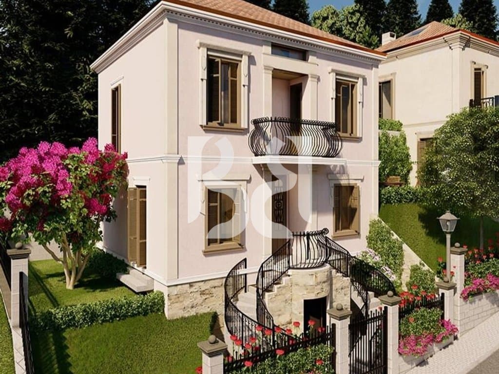 Shiten Vila Premium 3-Katëshe në Belvedere Korçë | Oborr Privat | Parkim i Dedikuar | Gati për Banesë