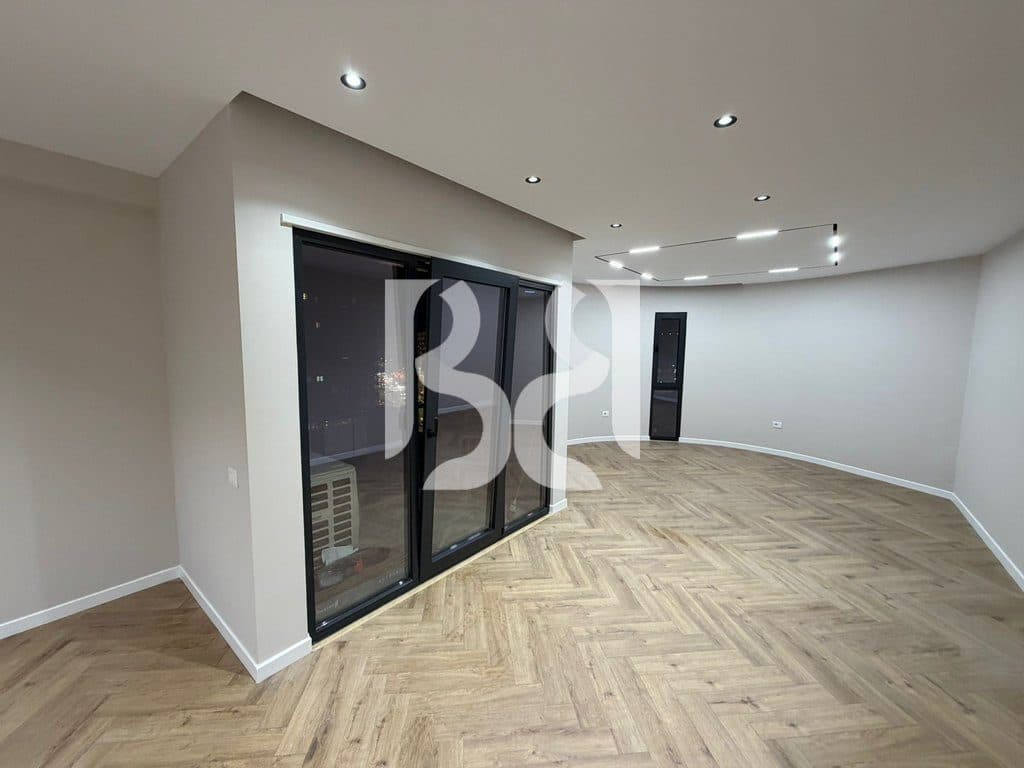 AMBIENT BIZNESI 3+1+2 ME QIRA TEK OASIS NE ASTIR* 2