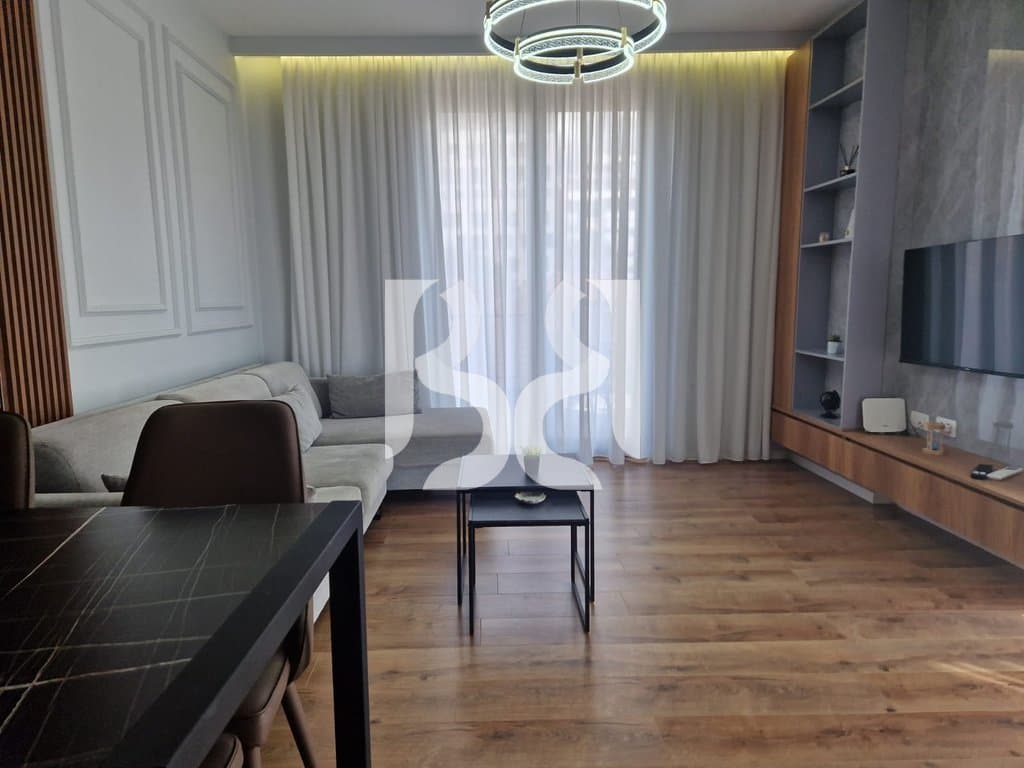 APARTAMENT 1+1+ VERANDE + POST PARKIMI, ME QIRA, PAZARI I RI